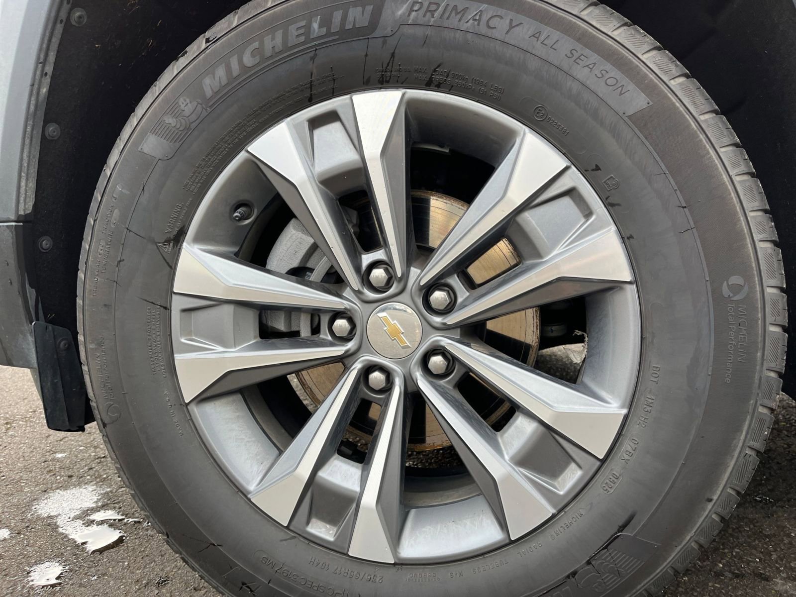 Used 2025 Chevrolet Equinox LT image 30