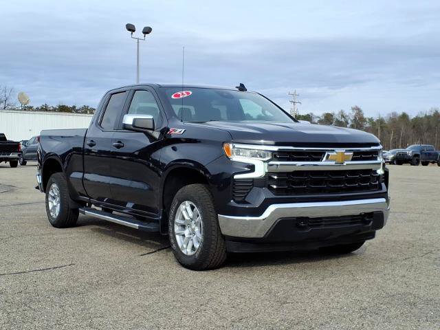 Used 2023 Chevrolet Silverado 1500 LT w/ Z71 Off-Road Package AWD/4WD image 1