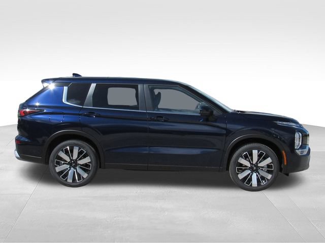 New 2026 Mitsubishi Outlander SE FWD video 2