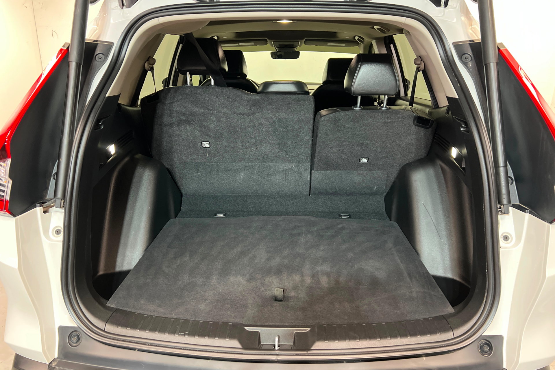 Used 2025 Honda CR-V EX-L image 23
