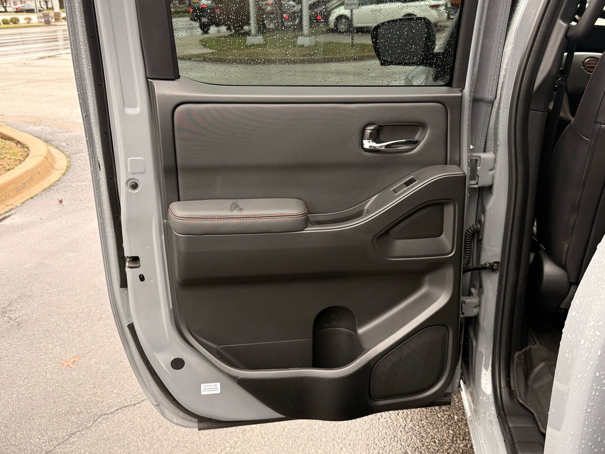 Used 2024 Nissan Frontier PRO-4X w/ Pro Premium Package image 38