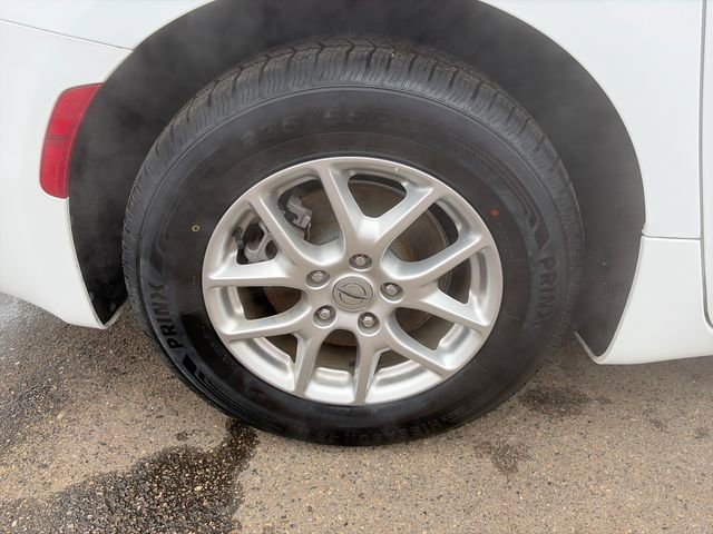 Used 2024 Chrysler Pacifica Touring-L FWD image 16
