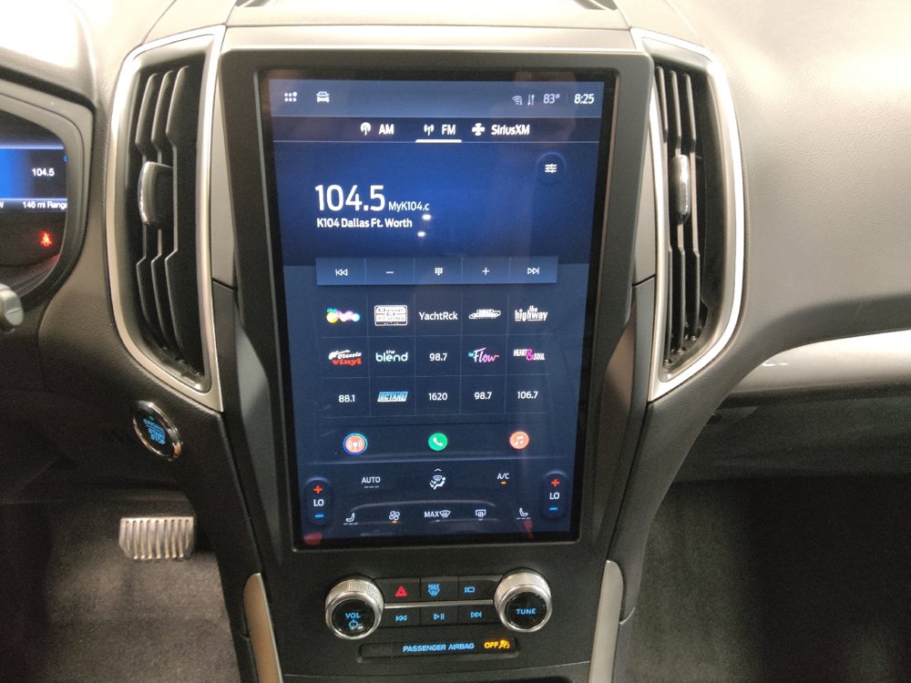 Used 2024 Ford Edge SEL image 25