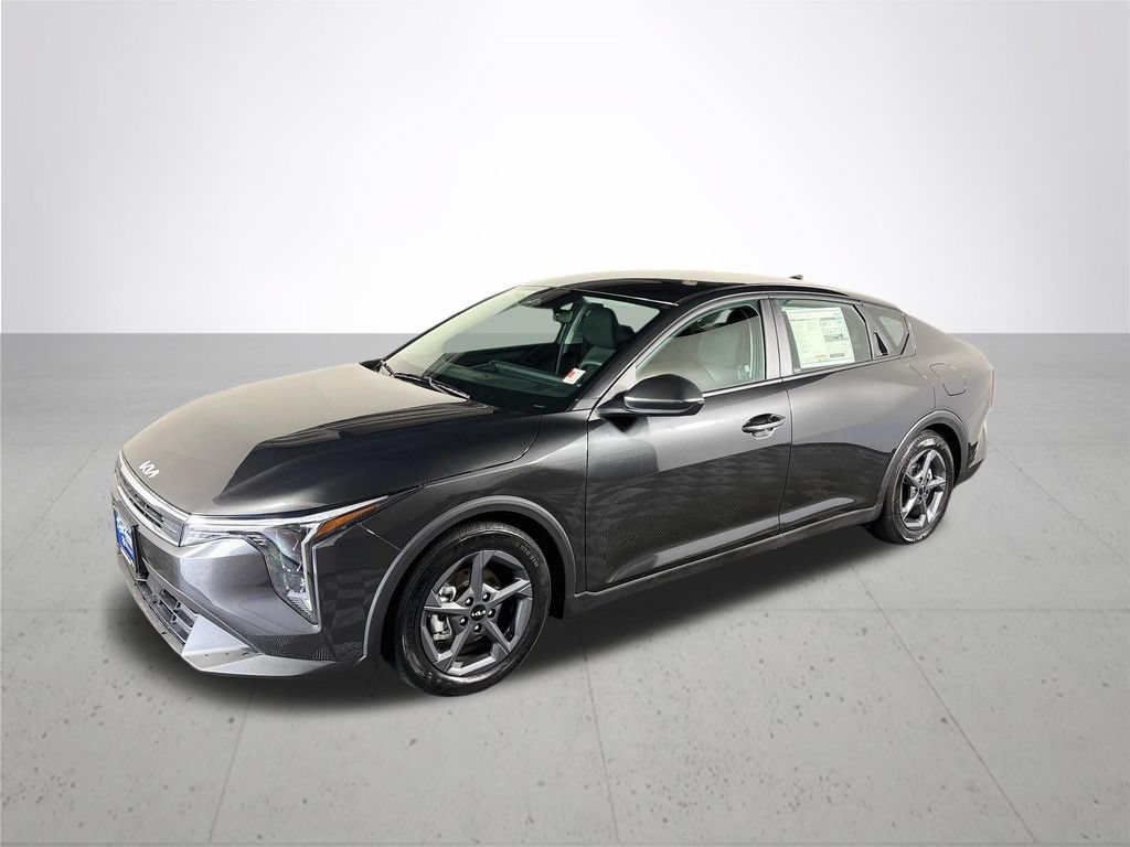 New 2026 Kia K4 FWD image 2