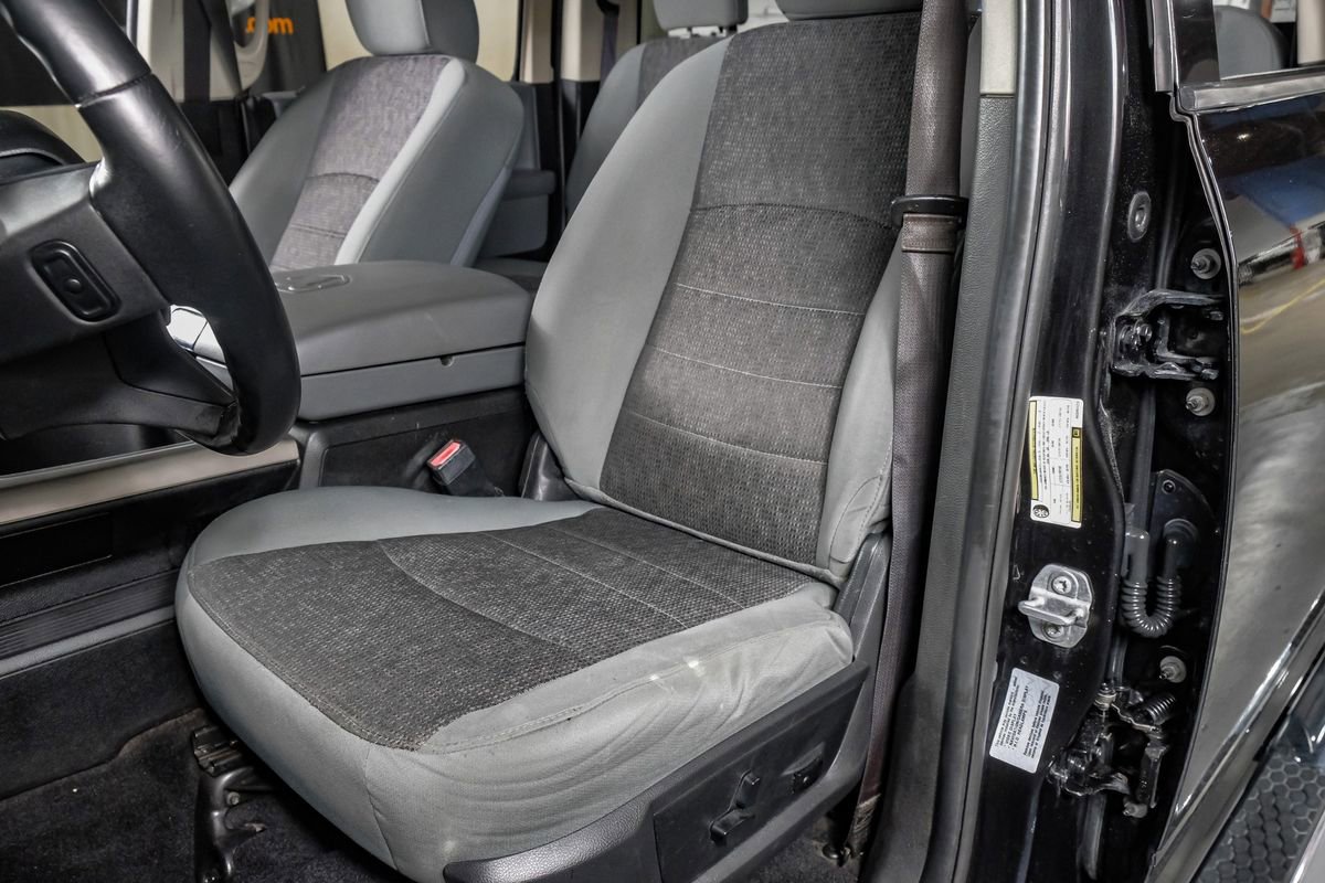 Used 2017 RAM 2500 Lone Star image 28