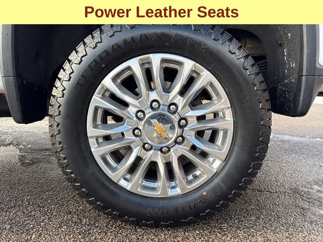 Used 2023 Chevrolet Silverado 2500 High Country image 9