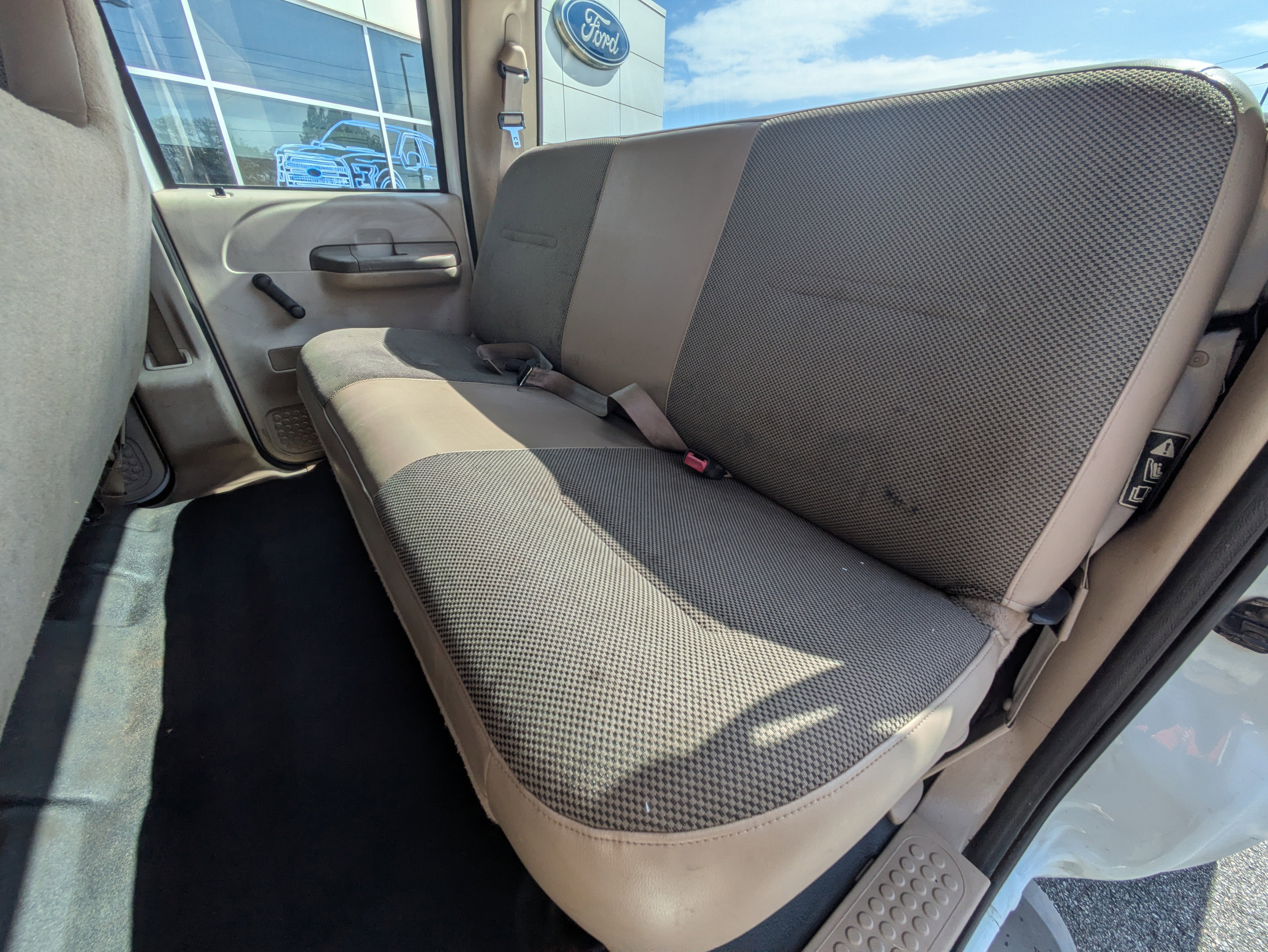 Used 2004 Ford F350 4x4 Crew Cab DRW Super Duty image 14
