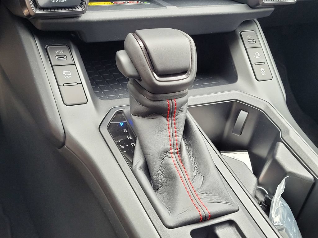 Used 2026 Toyota RAV4 AWD Plug-in Hybrid image 15