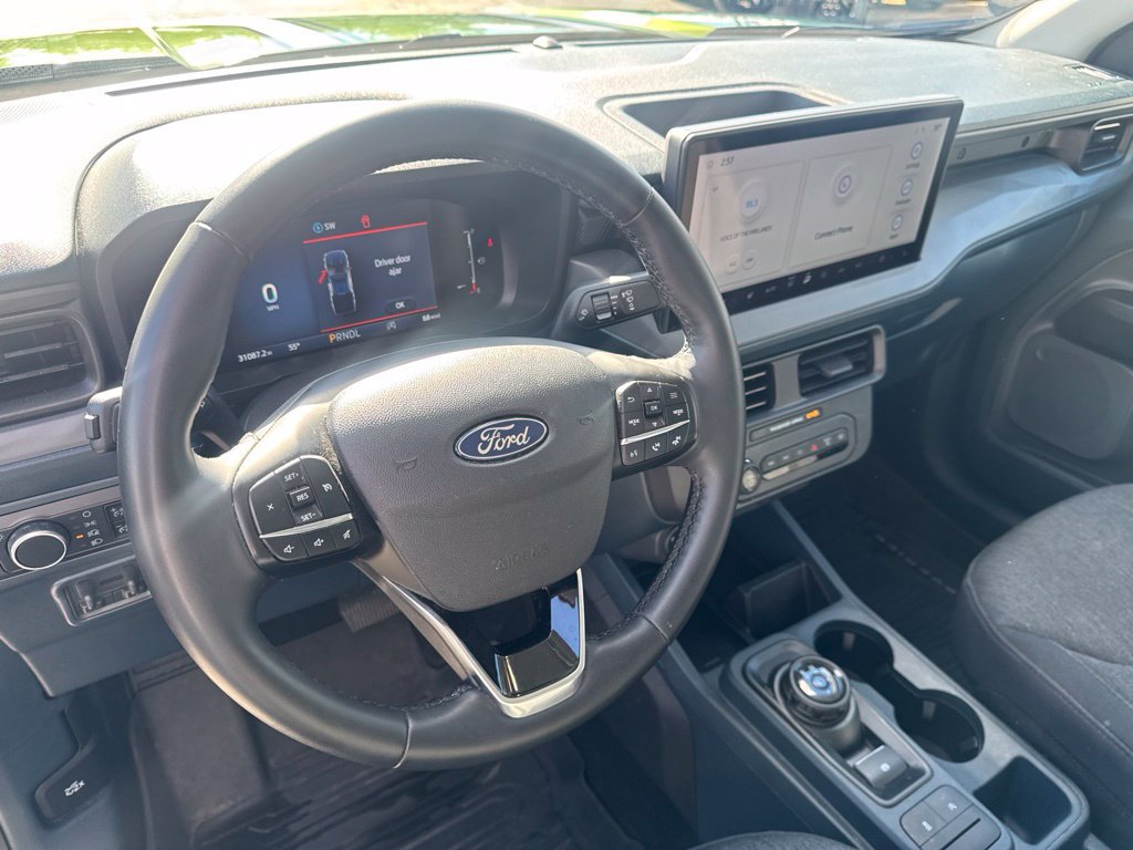 Certified 2025 Ford Maverick XLT w/ XLT Luxury Package AWD/4WD image 16