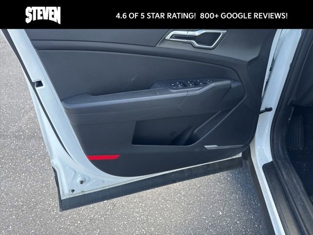 Used 2024 Kia Sportage LX image 15