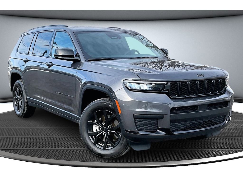Certified 2024 Jeep Grand Cherokee L Laredo image 13