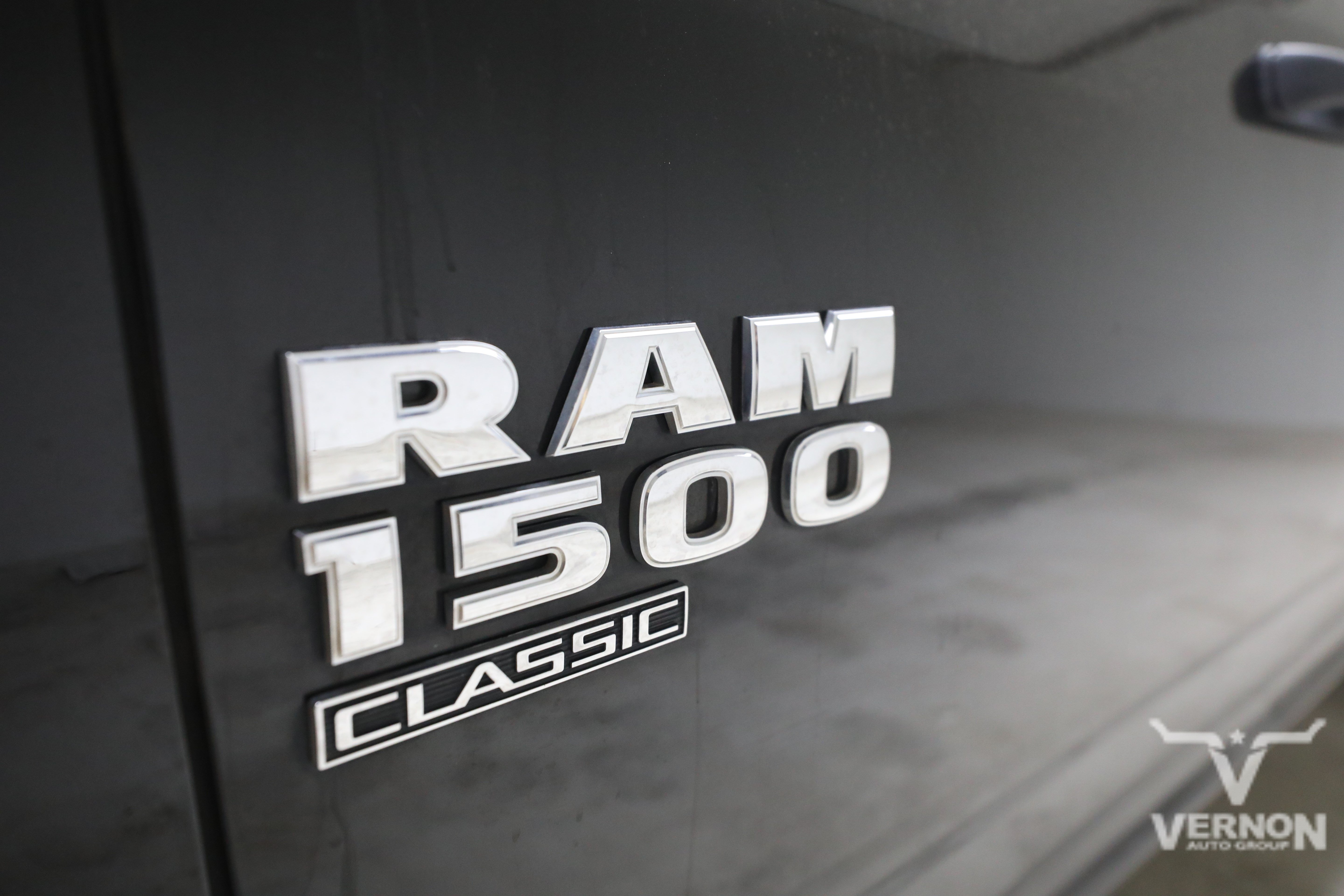 Used 2022 RAM 1500 Classic SLT w/ Trailer & Traction Group RWD image 33