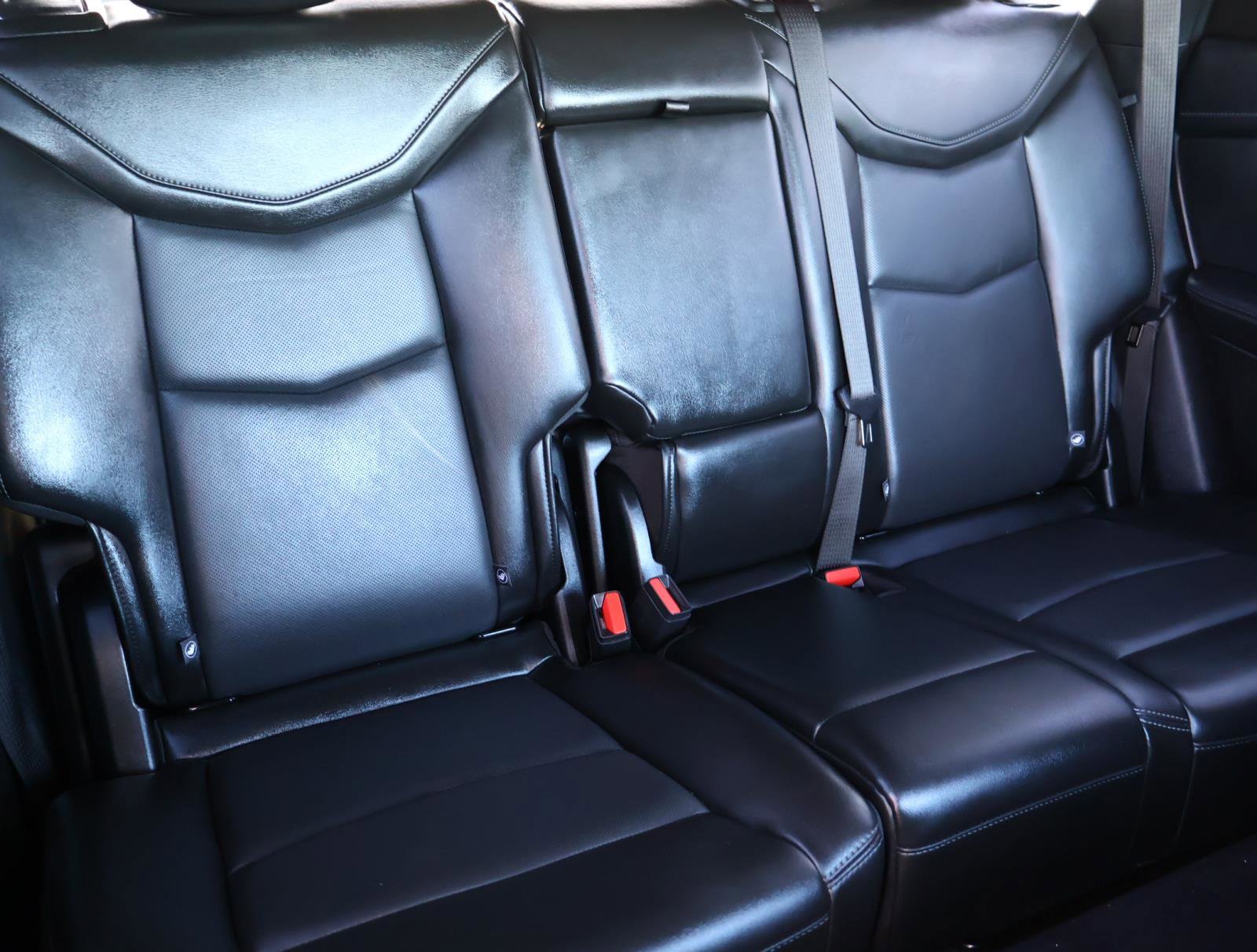 Certified 2022 Cadillac XT5 Premium Luxury w/ Technology Package image 24