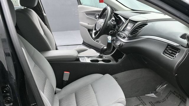 Used 2017 Chevrolet Impala LS FWD image 16