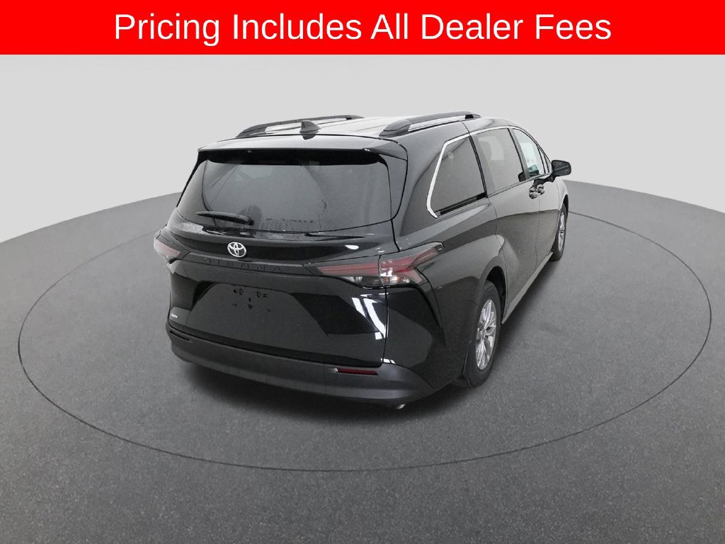 New 2026 Toyota Sienna LE FWD image 27
