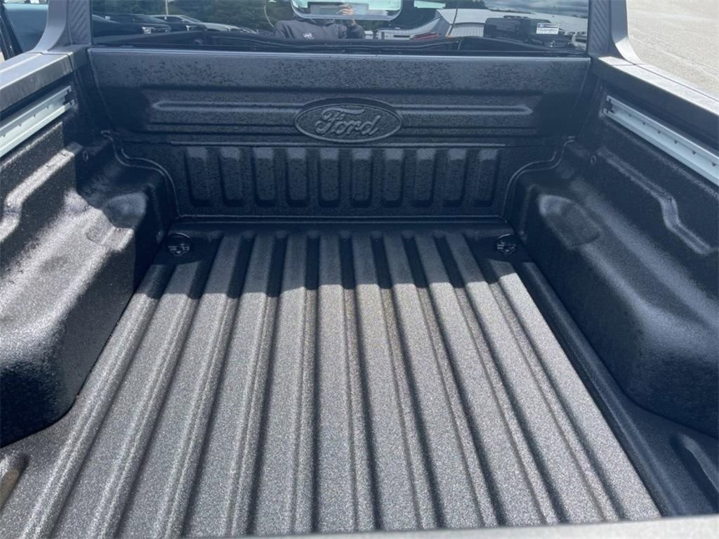 New 2025 Ford Maverick Lobo image 26