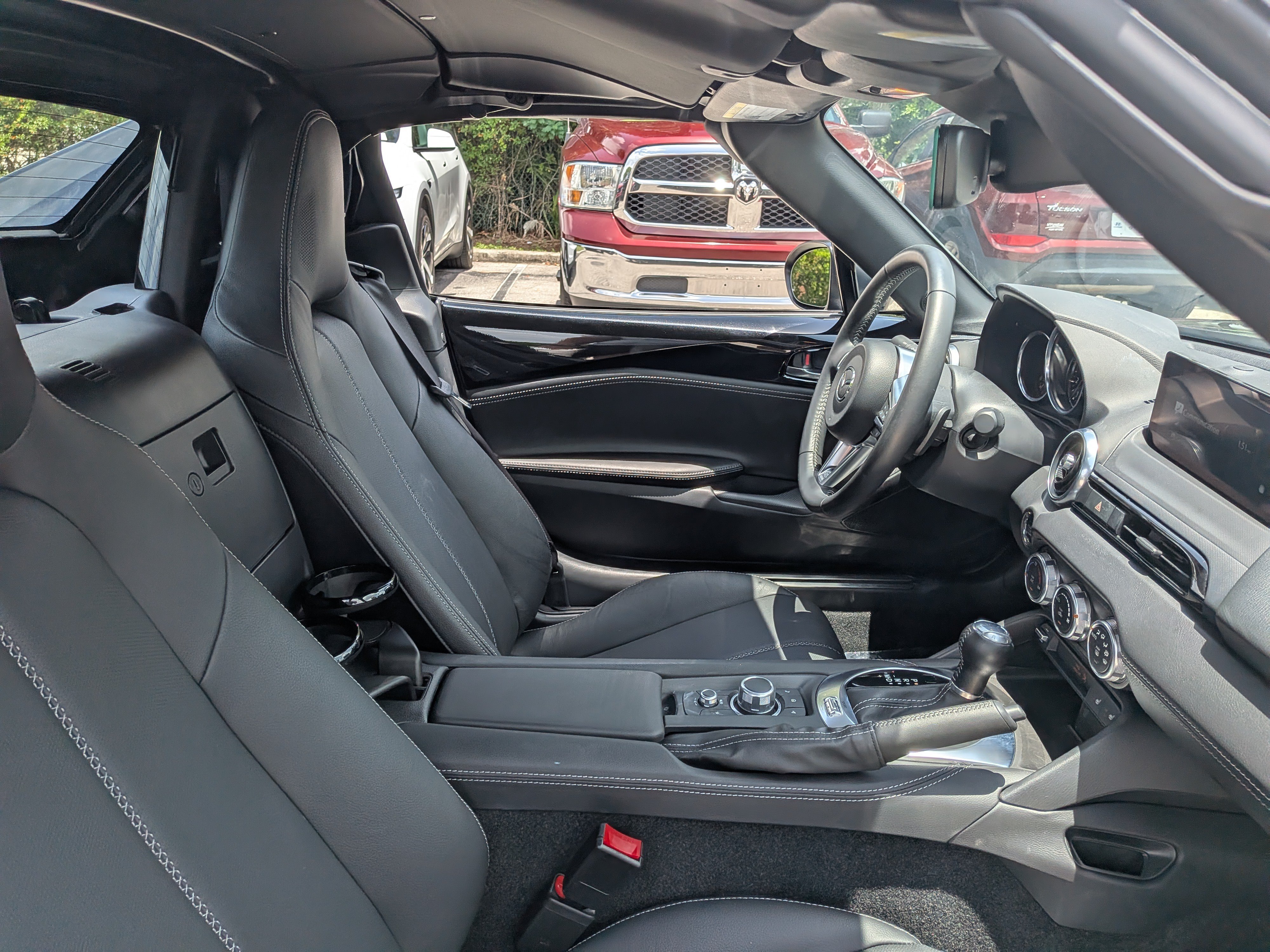 Certified 2024 MAZDA MX-5 Miata RF Grand Touring w/ Weather Package RWD image 15