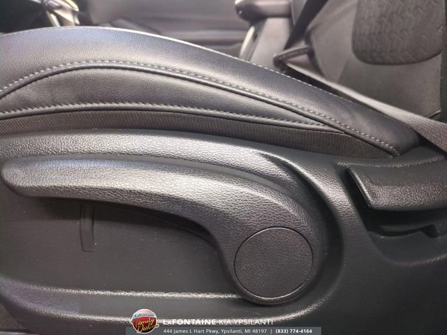 Certified 2025 Kia Seltos S FWD image 13