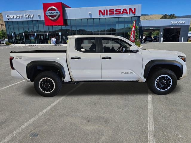 Used 2024 Toyota Tacoma TRD Off-Road AWD/4WD image 3