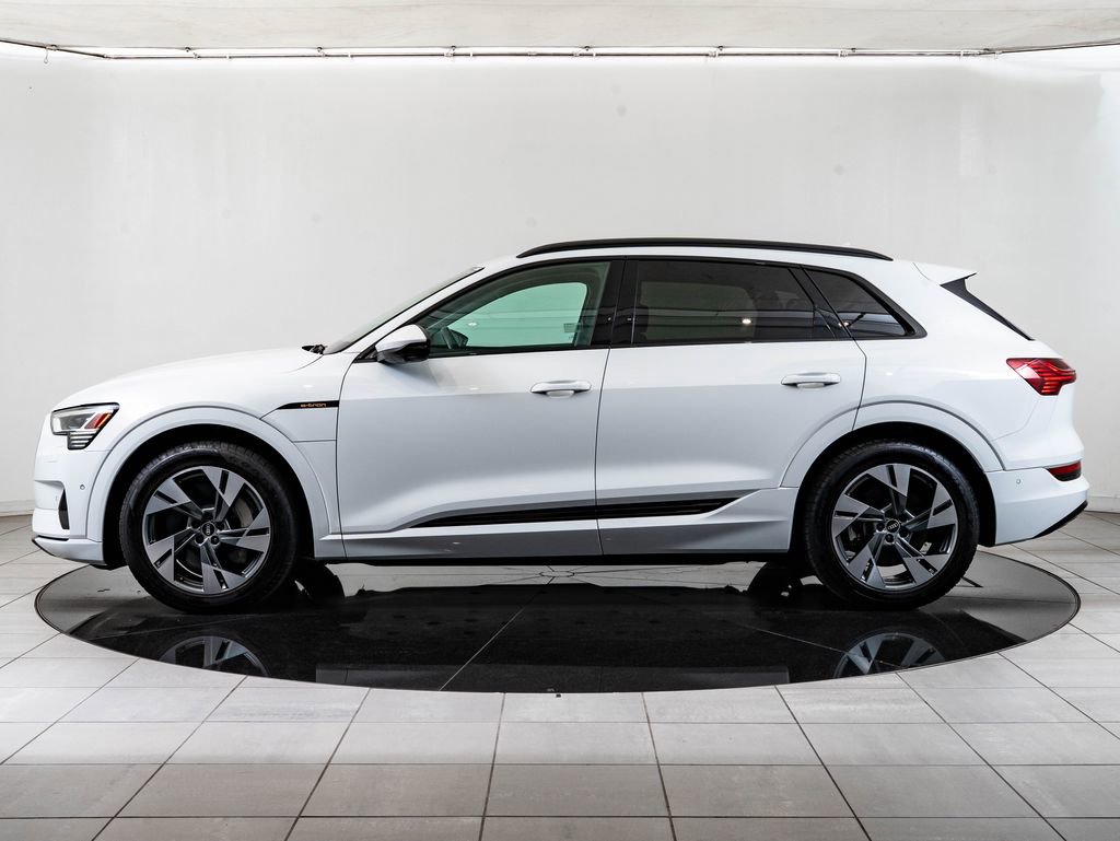 Used 2021 Audi e-tron Premium w/ Convenience Plus Package AWD/4WD image 5