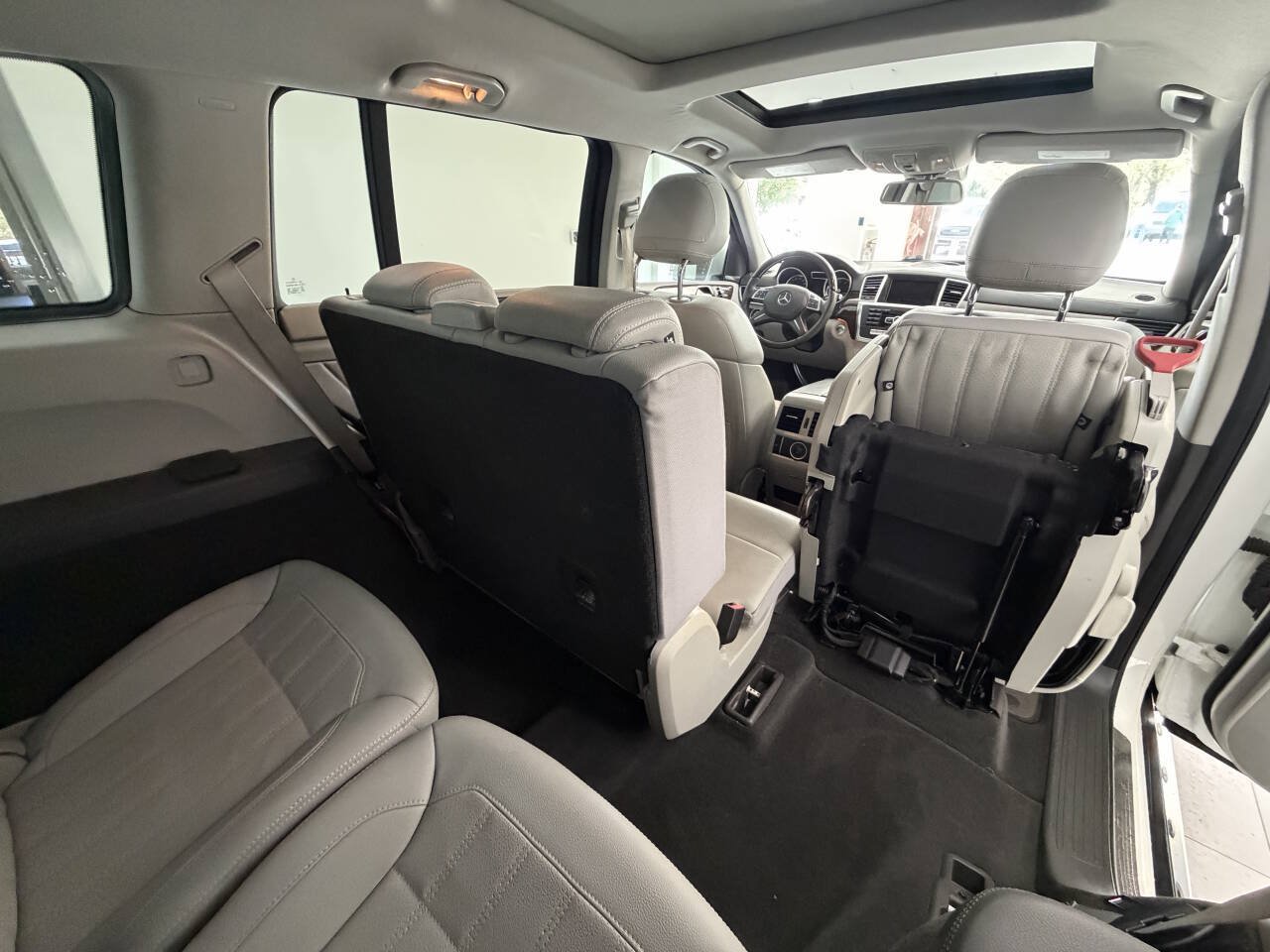 Used 2014 Mercedes-Benz GL 450 4MATIC image 22