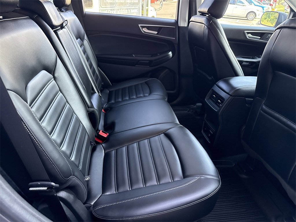 Used 2024 Ford Edge SEL w/ Convenience Package image 15