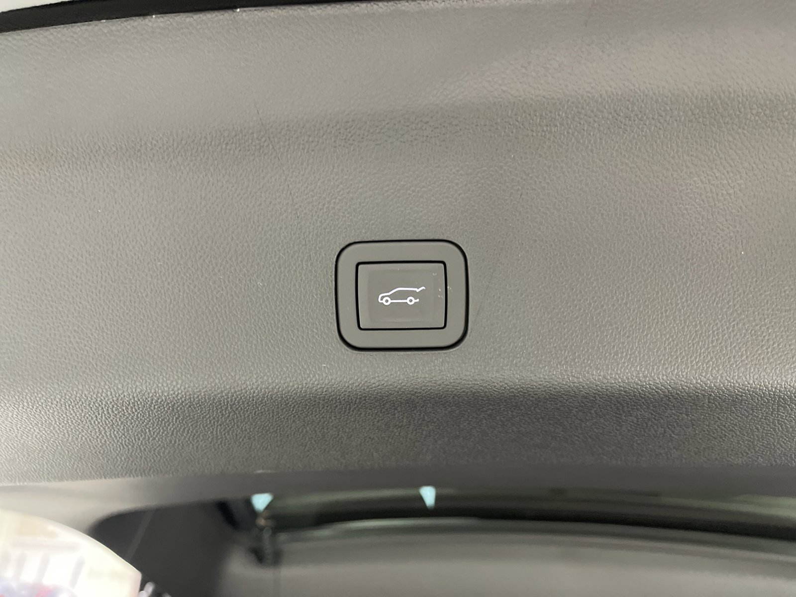 Used 2026 Chevrolet Suburban Z71 w/ Z71 Off-Road Package image 17