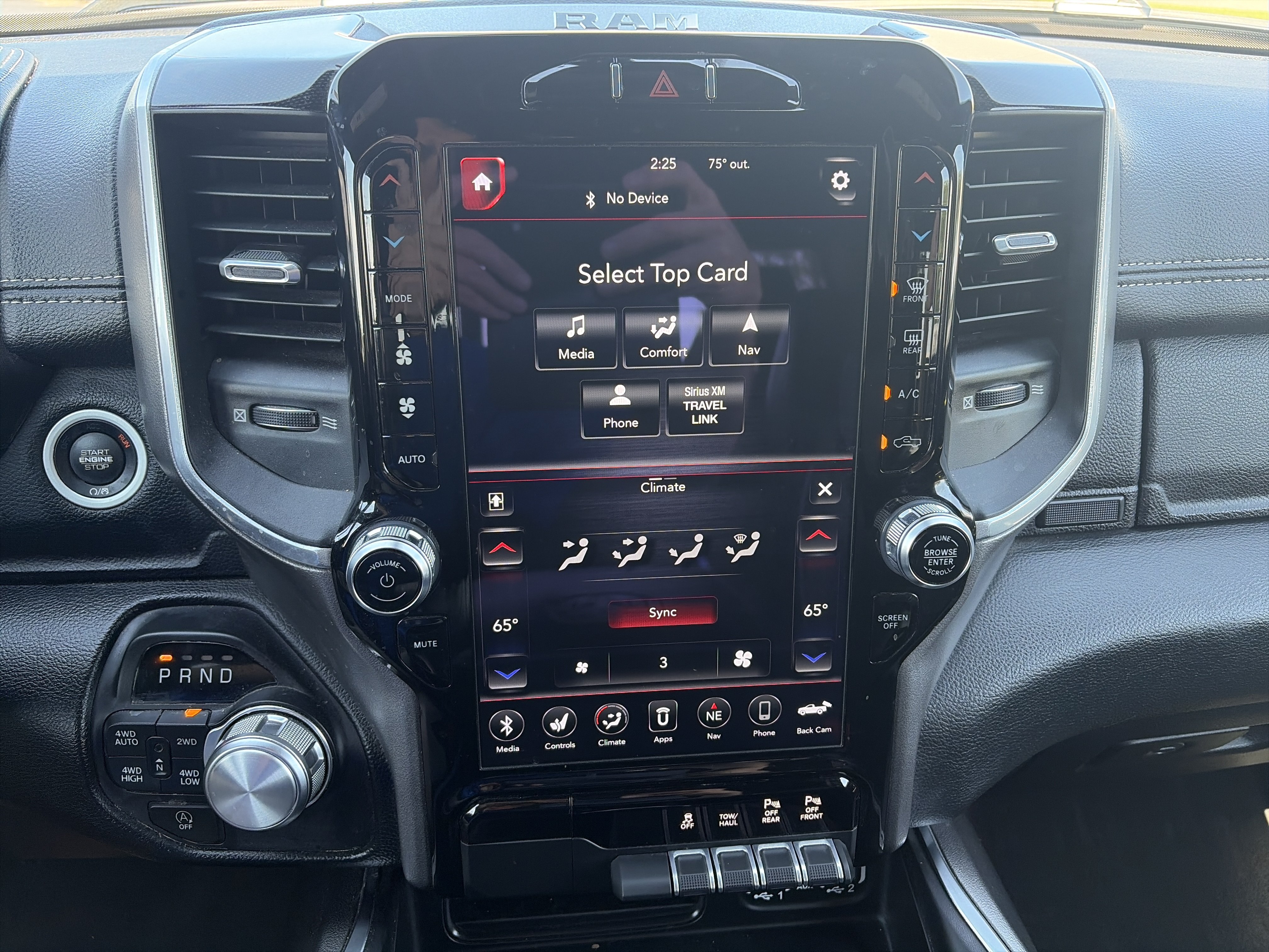 Used 2020 RAM 1500 Laramie AWD/4WD image 26