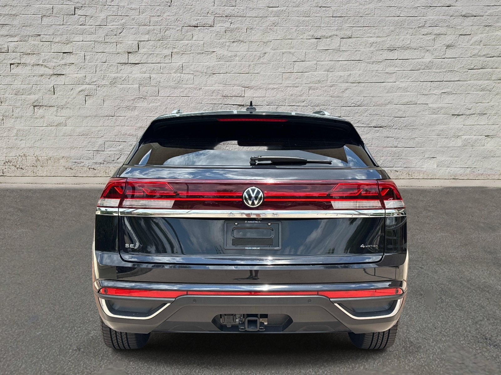 Used 2024 Volkswagen Atlas Cross Sport SE AWD/4WD image 4