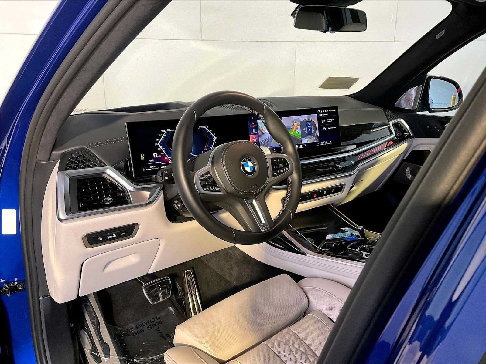 Used 2025 BMW X7 M60i w/ Executive Package AWD/4WD image 4