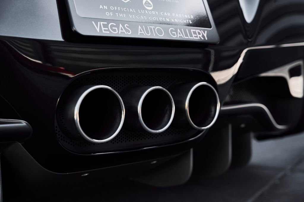 Used 2015 Ferrari 458 Spider RWD image 13