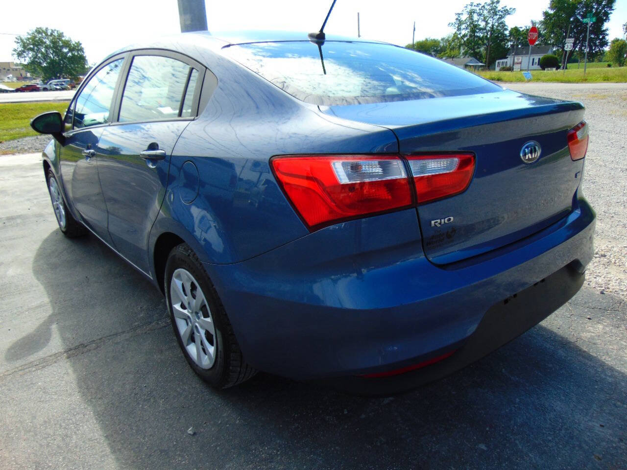 Used 2016 Kia Rio LX w/ Power Package FWD image 6