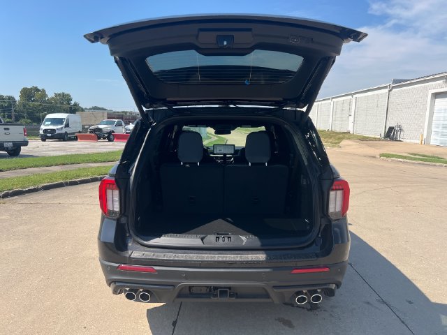 New 2027 Ford Explorer ST w/ Sun And Sound Package AWD/4WD image 6