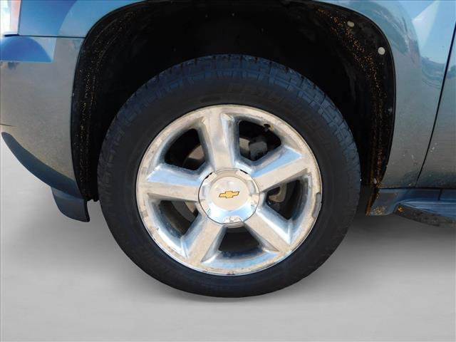 Used 2012 Chevrolet Avalanche LS AWD/4WD image 30