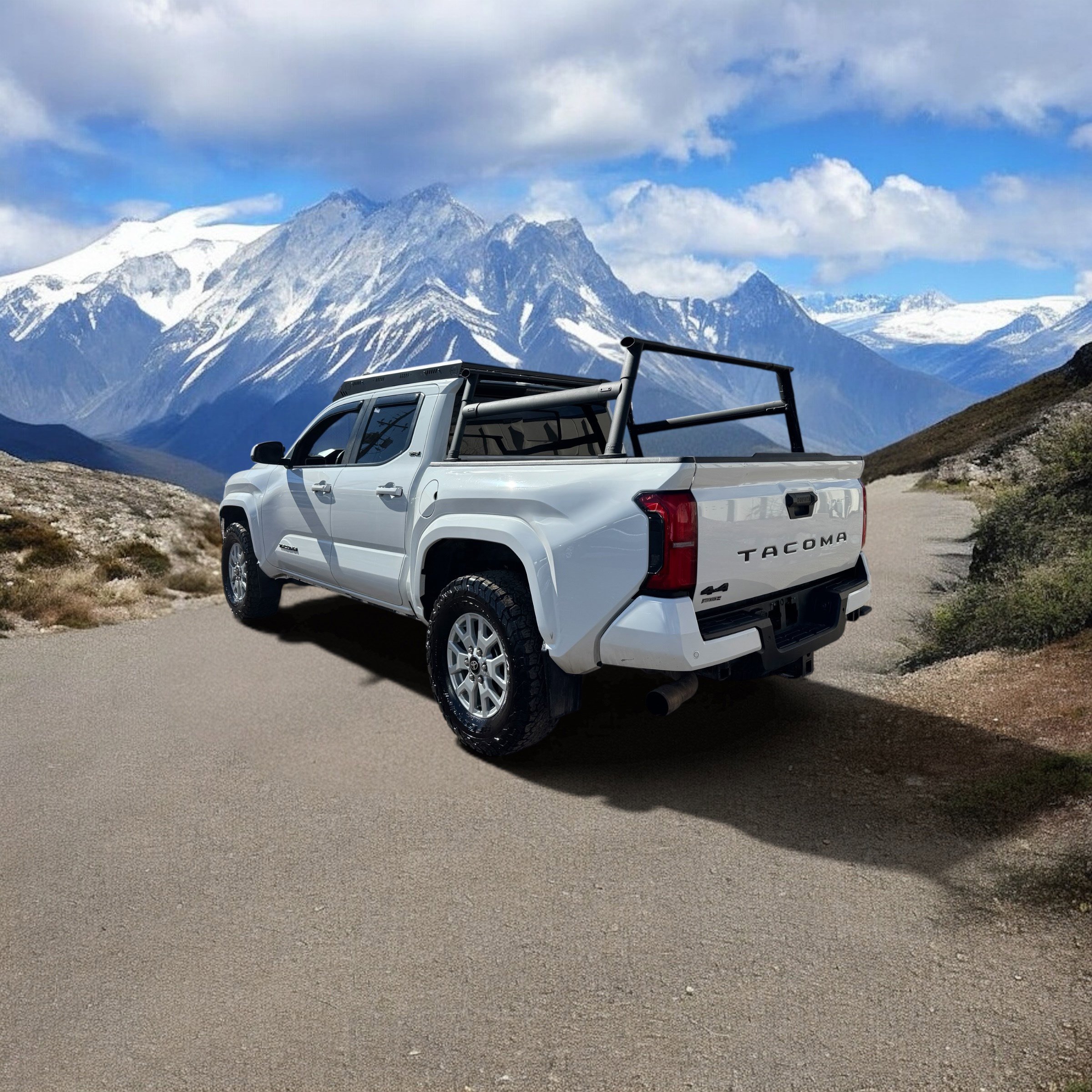Certified 2024 Toyota Tacoma SR5 image 3