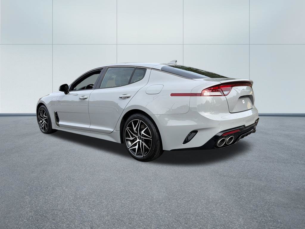 Used 2023 Kia Stinger GT-Line w/ Sun & Sound Package AWD/4WD image 7
