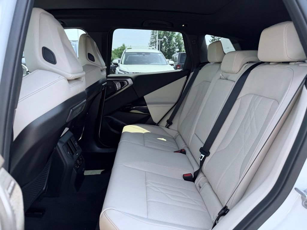 New 2026 BMW X3 xDrive30i w/ Premium Package AWD/4WD image 21