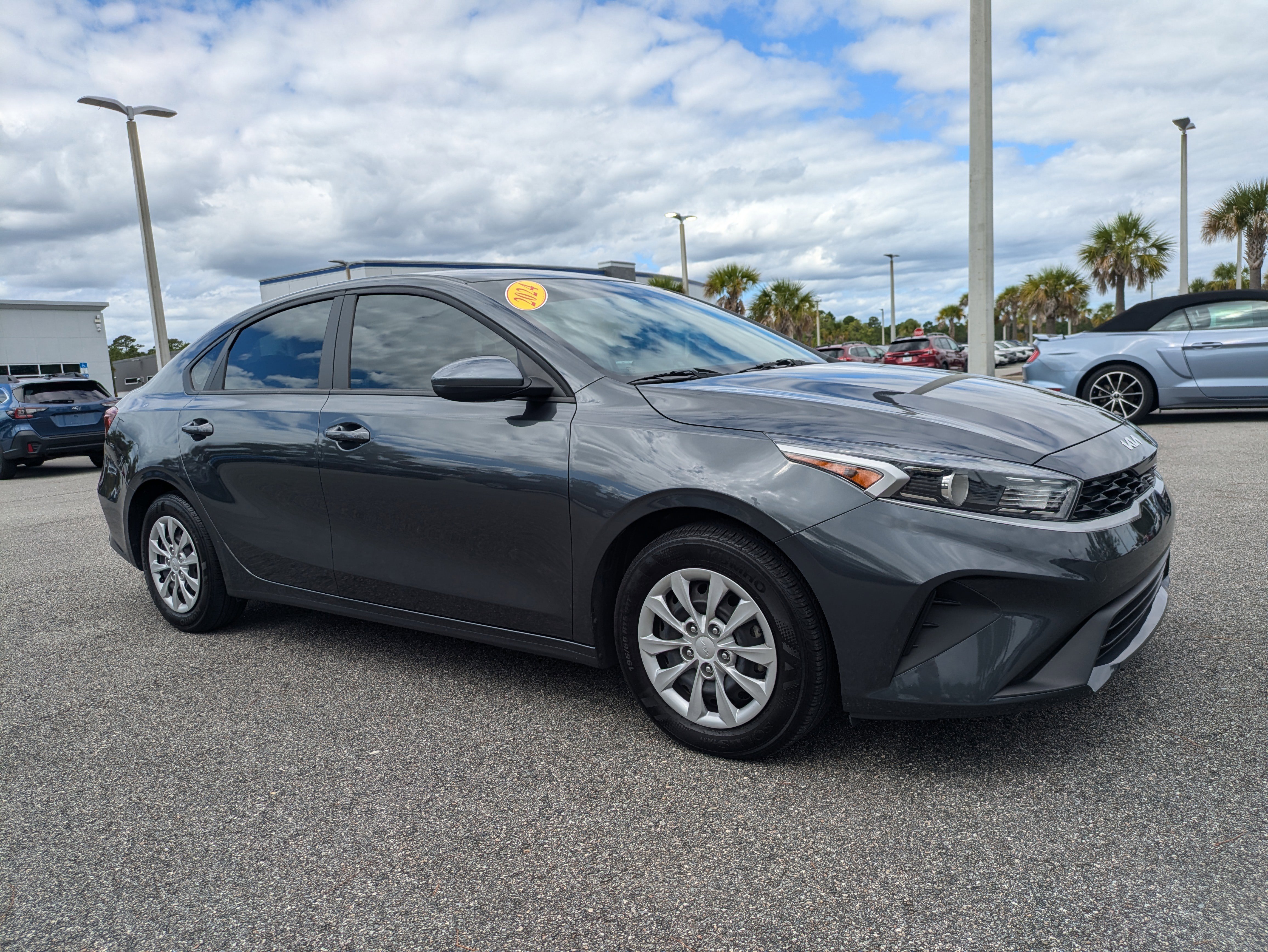 Used 2024 Kia Forte LX image 2