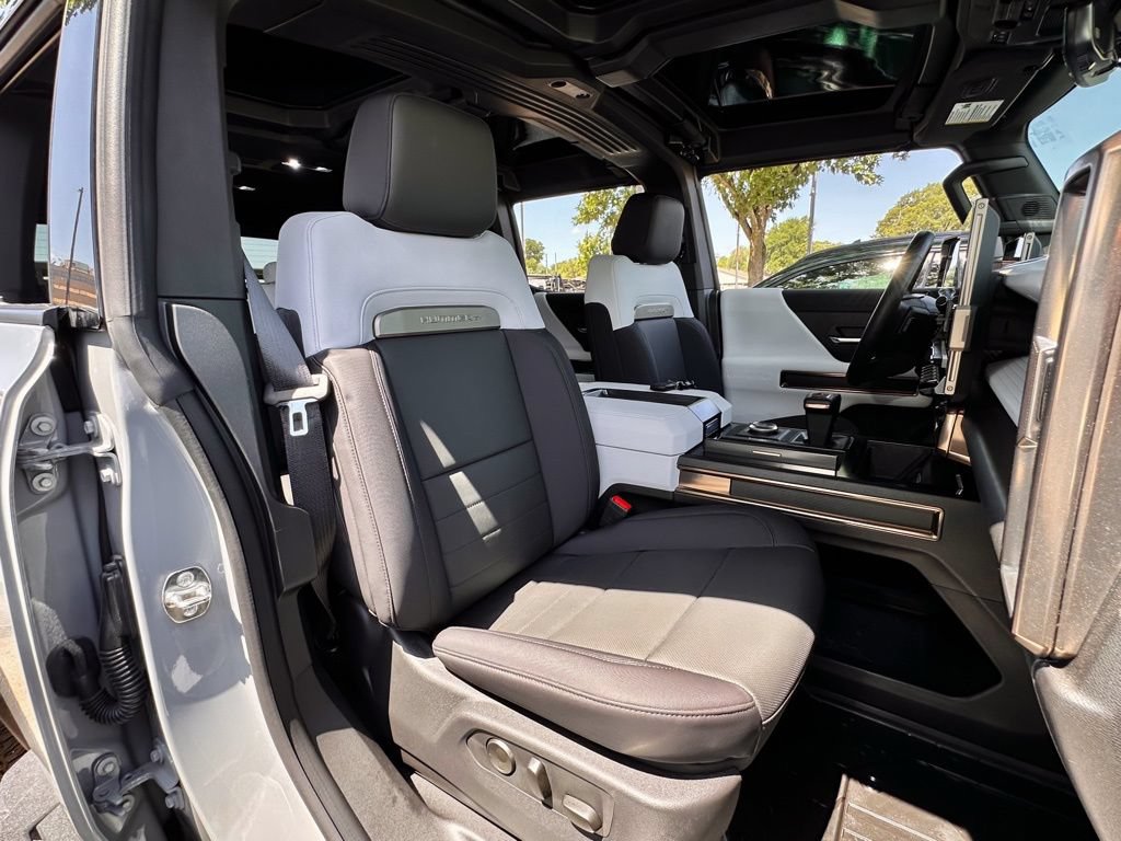 Used 2025 GMC Hummer EV 3X AWD/4WD image 24