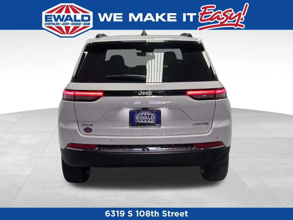 New 2025 Jeep Grand Cherokee Limited w/ Luxury Tech Group II image 19