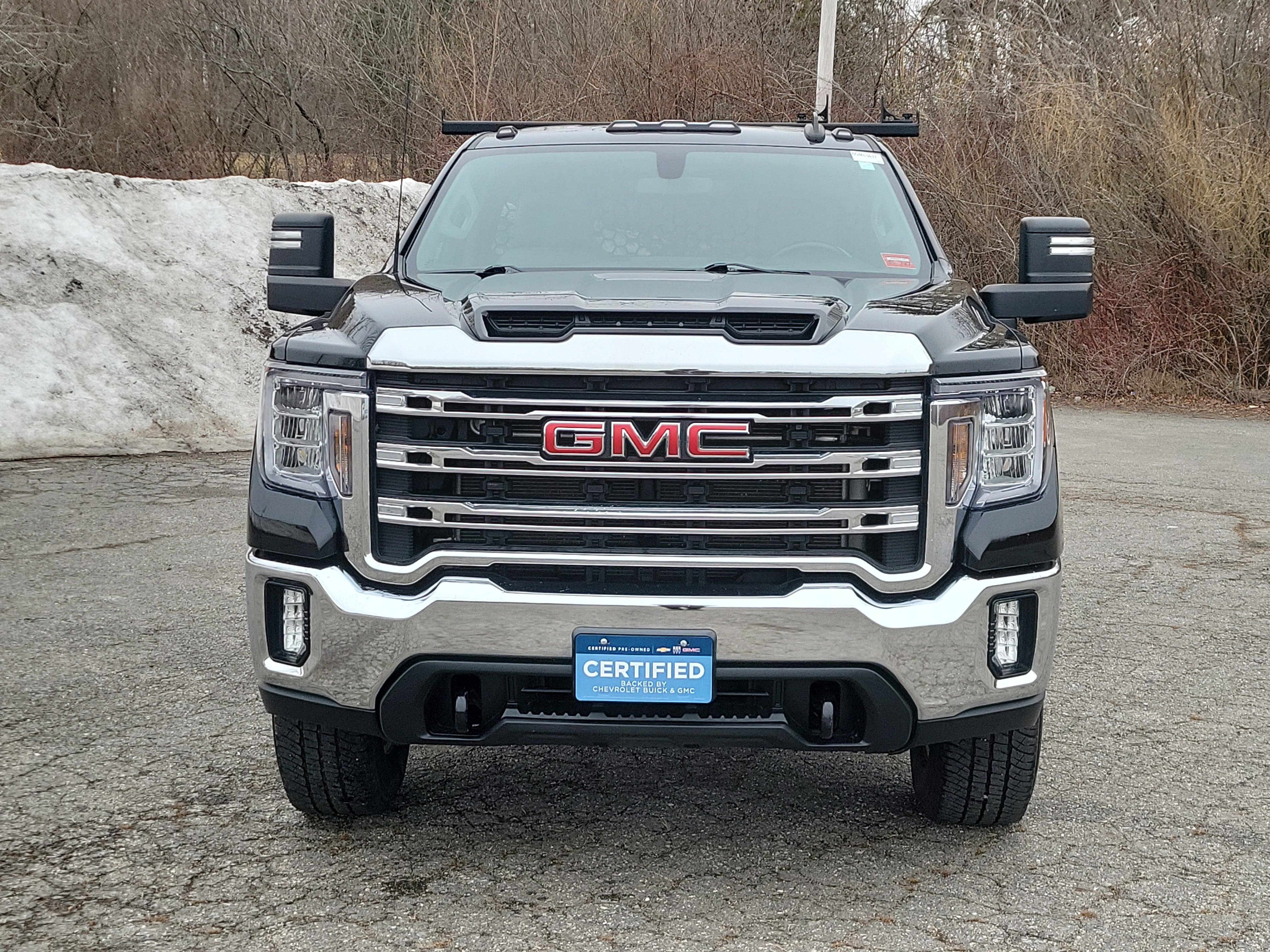 Used 2022 GMC Sierra 2500 SLE w/ SLE Convenience Package image 2