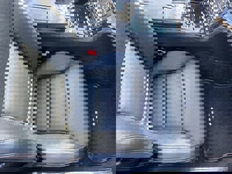 Used 2017 Mercedes-Benz SL 550 image 21