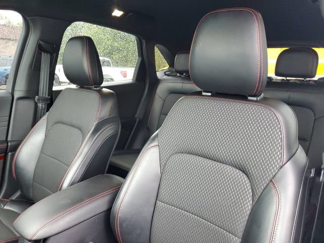 Used 2023 Ford Escape ST-Line Select w/ Tech Pack #2 AWD/4WD image 16