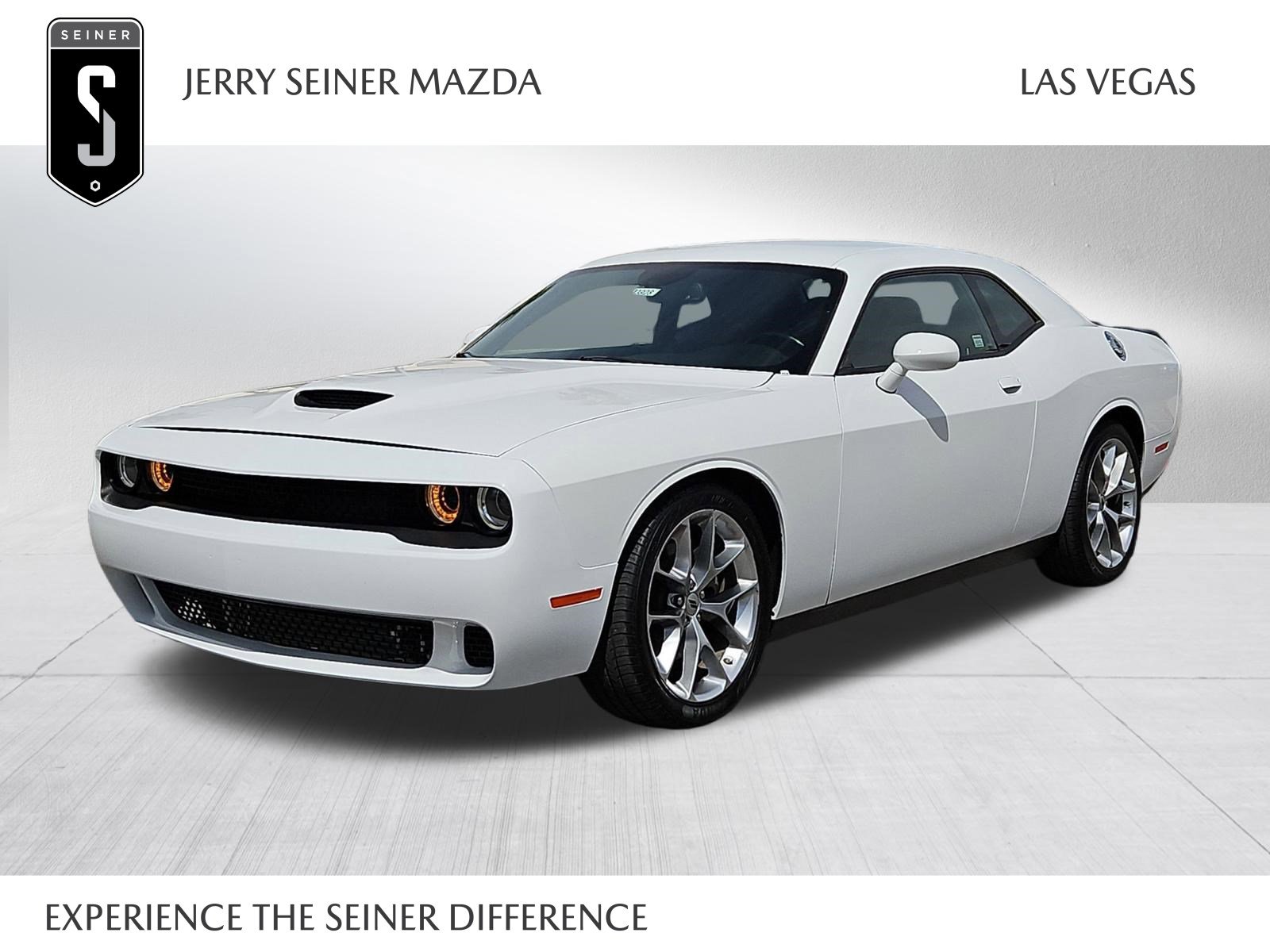 Used 2022 Dodge Challenger GT image 1