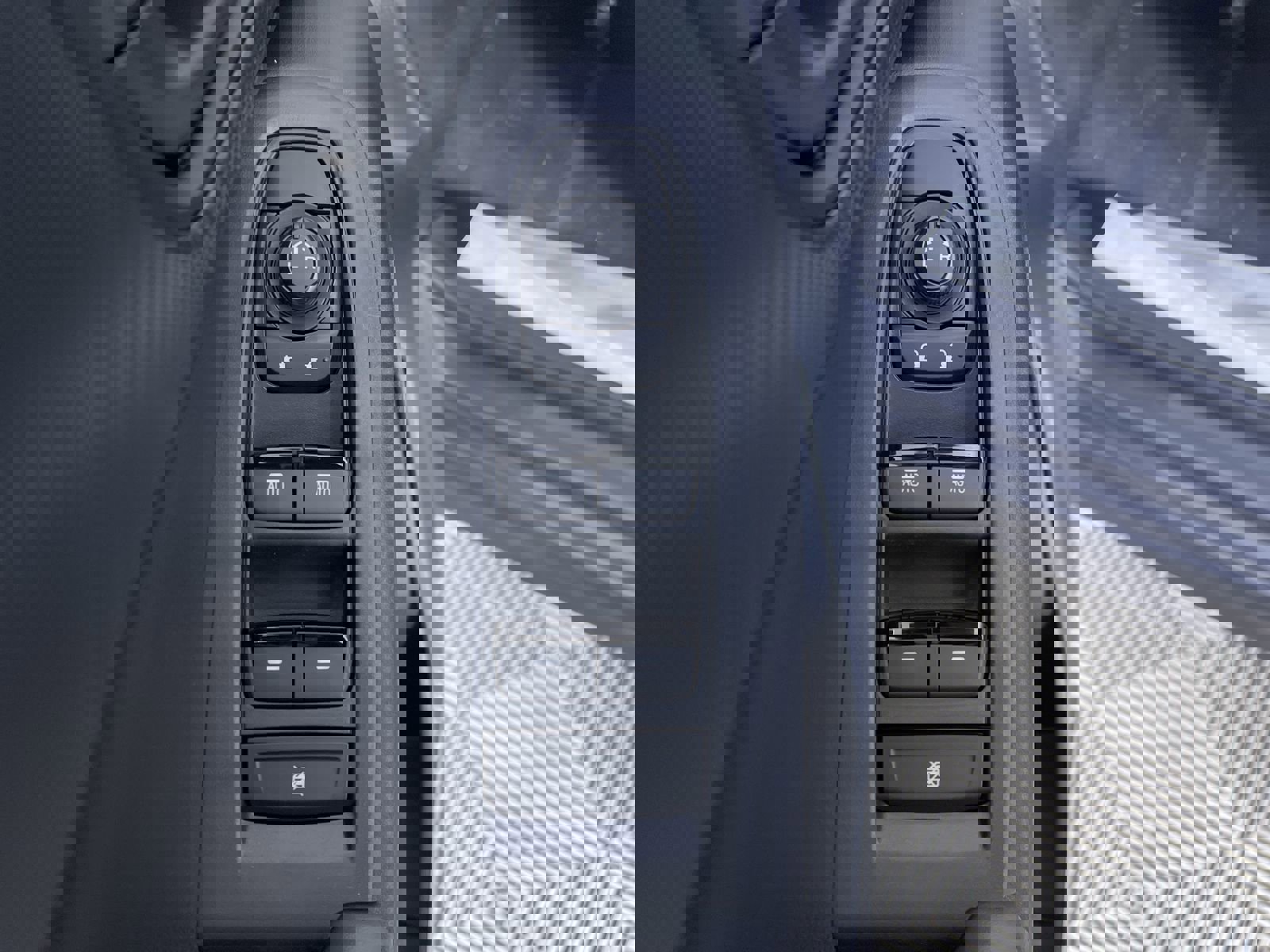 Used 2025 Subaru Crosstrek 2.5i Premium image 13