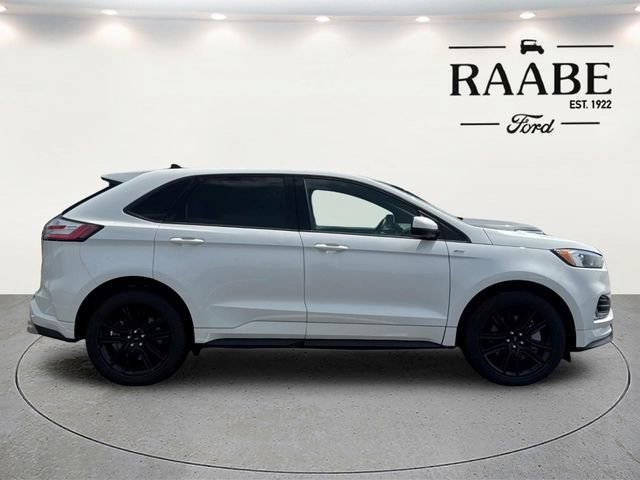 Used 2023 Ford Edge ST-Line AWD/4WD image 12