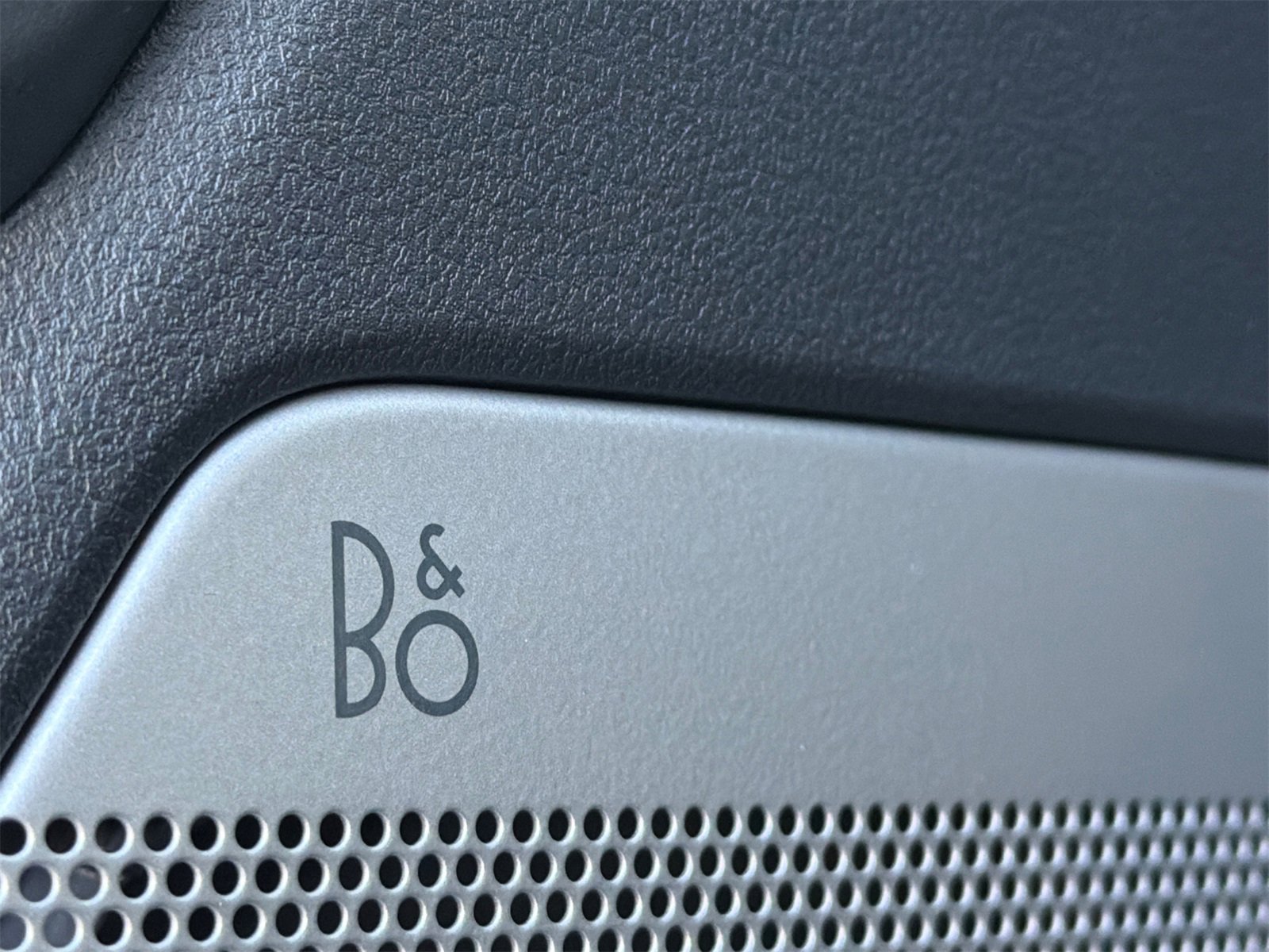 Used 2024 Ford F250 Lariat w/ Lariat Ultimate Package image 36