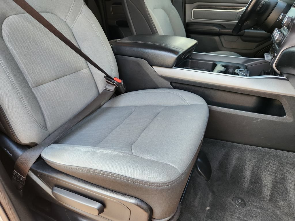 Used 2020 RAM 1500 Big Horn AWD/4WD image 13