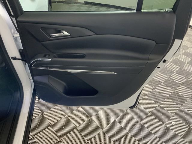 New 2026 Chevrolet Traverse LT w/ Driver Confidence Package image 38