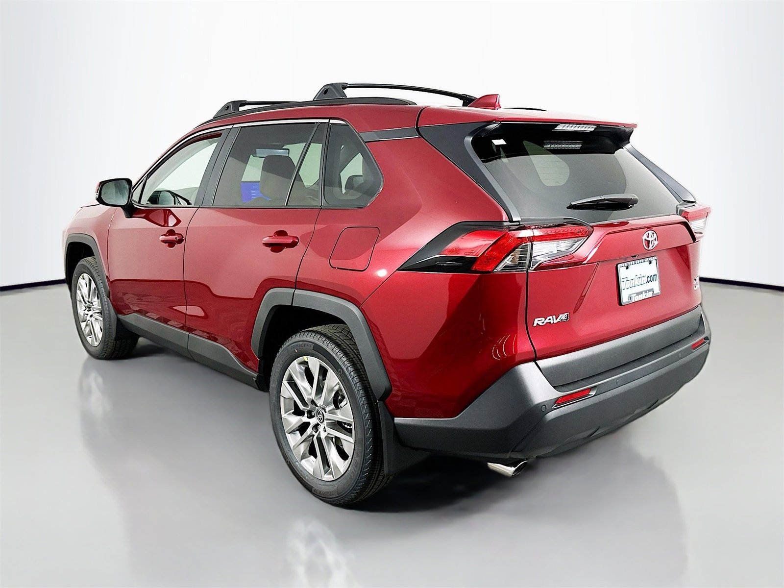 New 2025 Toyota RAV4 XLE Premium image 5